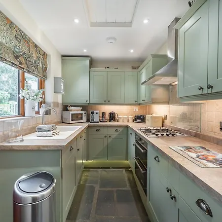 3 Bed In Windermere Oc-Lr164